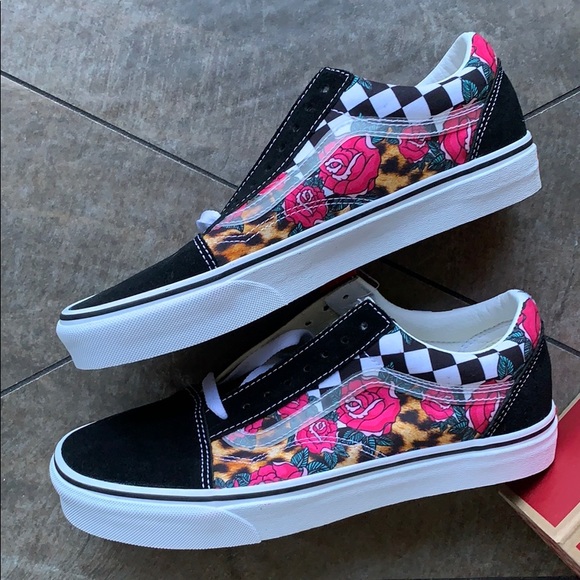 VANS OLD SKOOL ROSE Animalchck True White WMNS - Picture 13 of 16